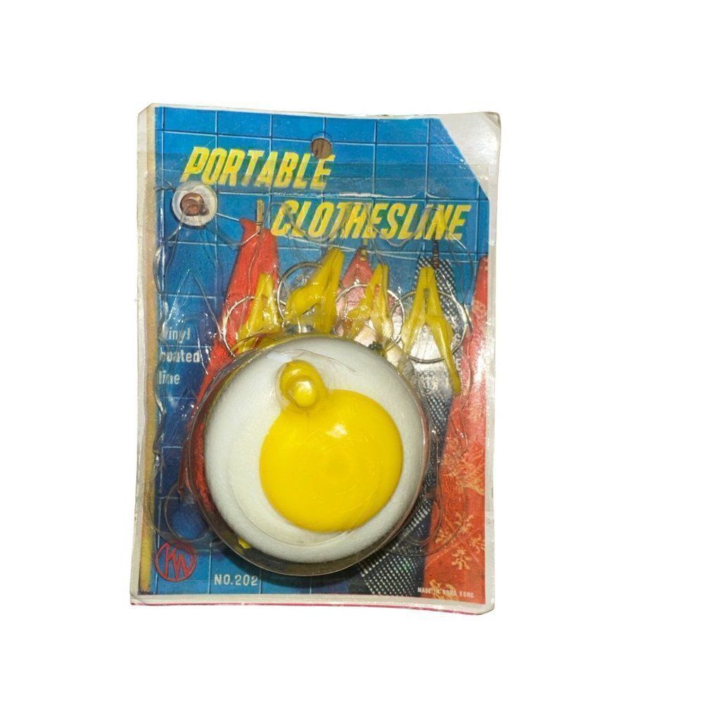 Vintage Kitchen / Camping Portable Clothesline Made in aging Kong